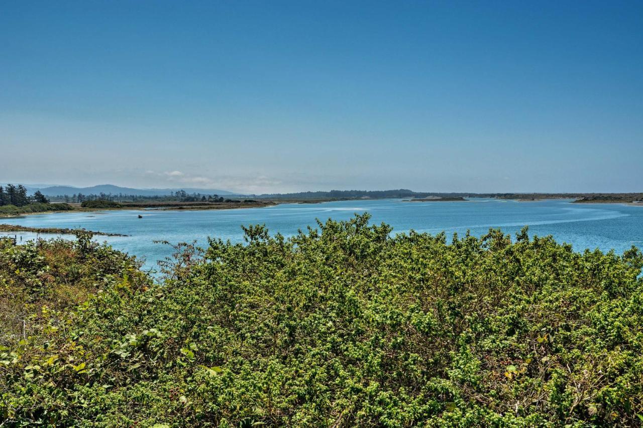 Smith River Vintage Cabin Oceanfront Deck And Views Buitenkant foto
